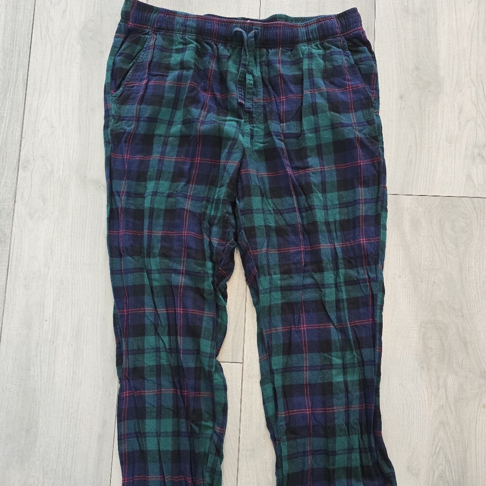 Old Navy Plaid Green and Navy Pajama Bottoms